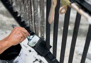 How To Paint Outdoor Railings